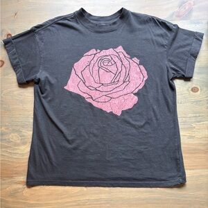 Free People Girl Dangerous Tee, size XS